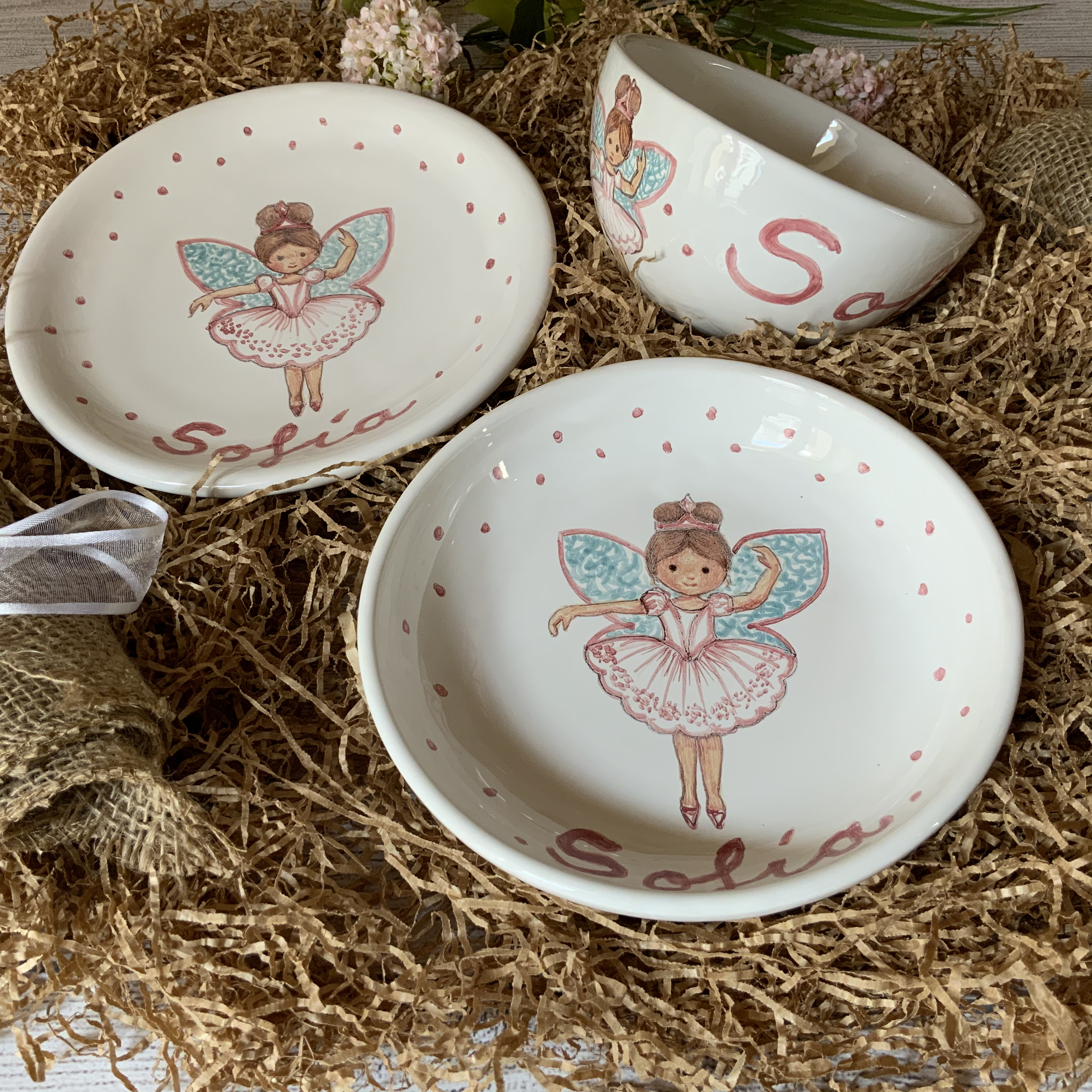 Plato y cuenco infantil de cerámica artesanal con nombre del bebé