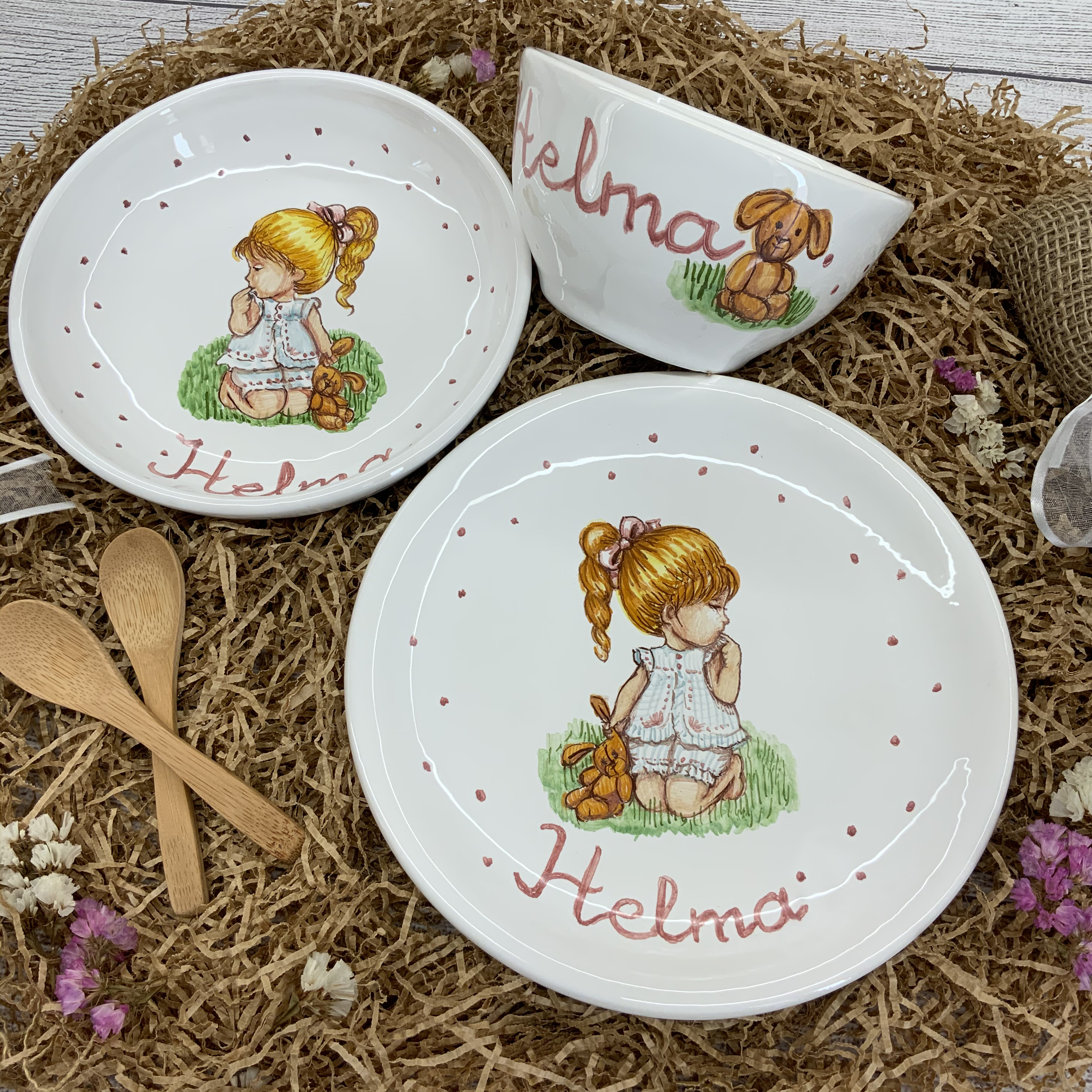 Cerámica infantil personalizada pintada a mano